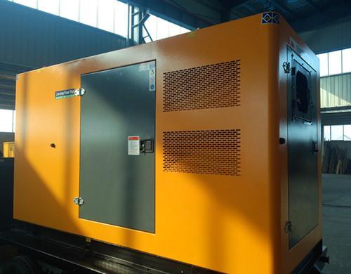 甘肃汽油发电机组电瓶电解液的密度应该保持在什么范围？